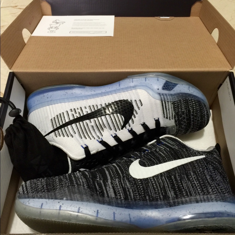 Nike Kobe (RIP) 10s Shark Jaws HTM *RARE*